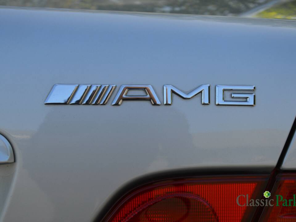 Image 15/50 de Mercedes-Benz E 50 AMG (1996)