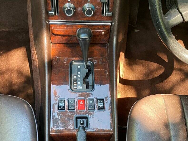 Imagen 45/50 de Mercedes-Benz 500 SL (1989)