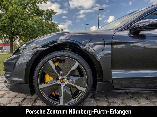 Obraz 12/49 pojazdu Porsche Taycan Turbo S Cross Turismo (2021)