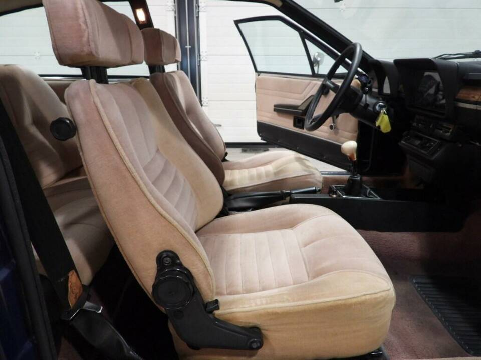 Bild 5/10 von Alfa Romeo Alfetta GTV 2000 (1978)