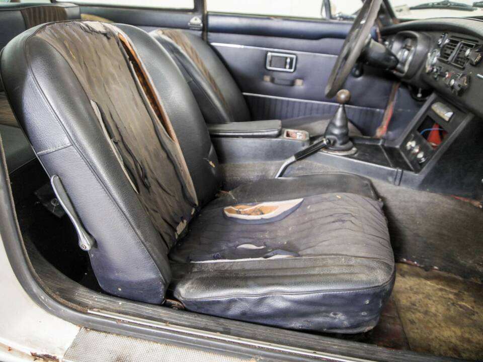 Afbeelding 20/50 van MG MGB GT (1972)