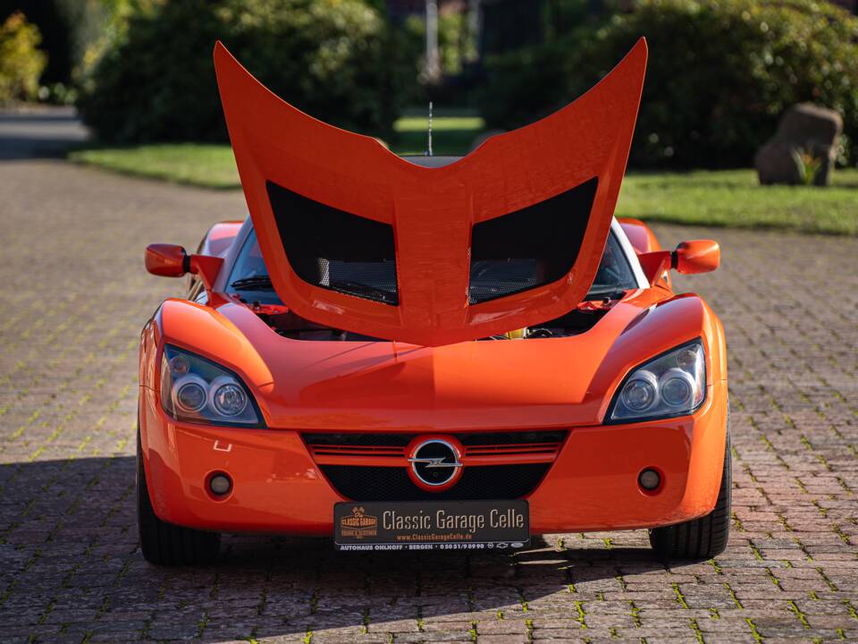 Bild 9/44 von Opel Speedster 2.2 (2002)