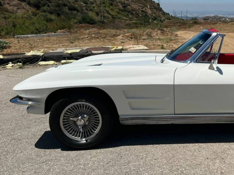 Imagen 6/8 de Chevrolet Corvette Sting Ray (1963)