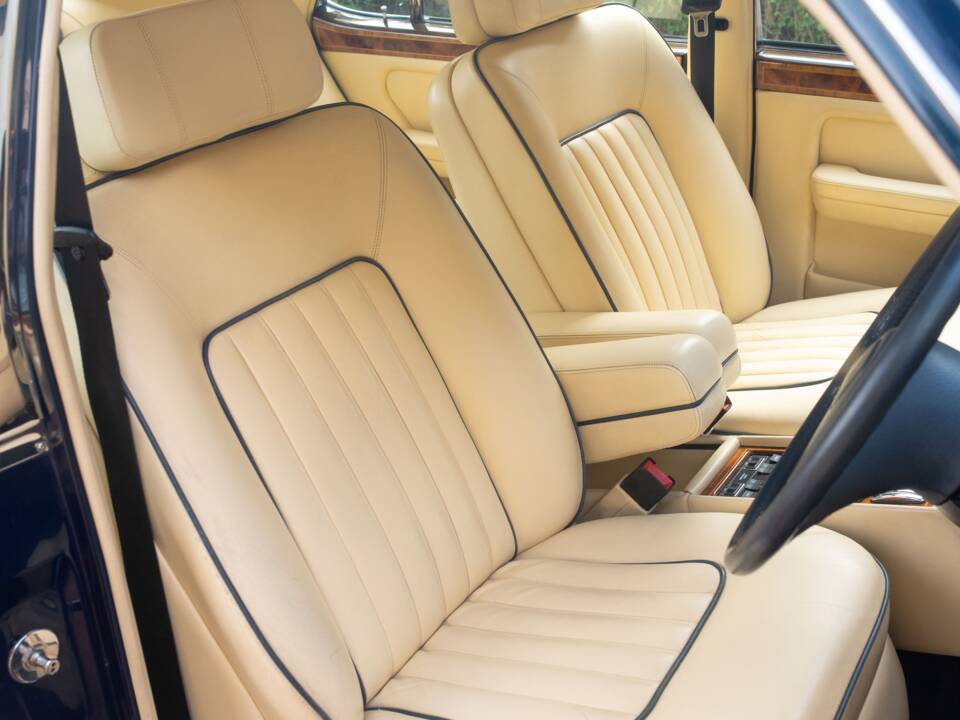 Imagen 4/22 de Rolls-Royce Silver Spirit II (1990)