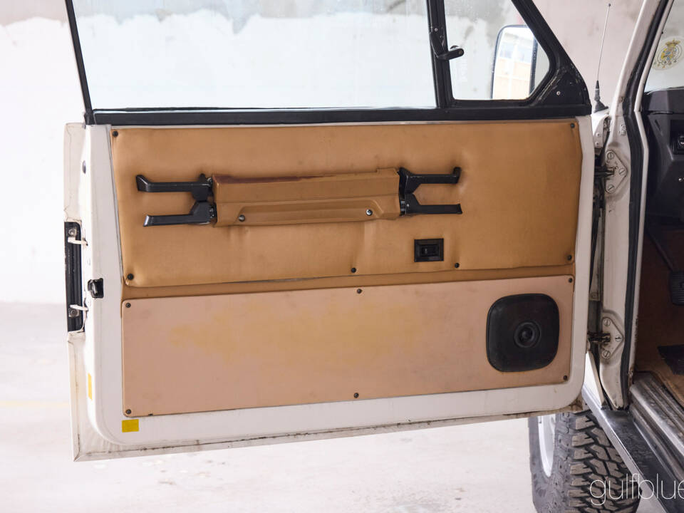 Afbeelding 59/100 van Land Rover Range Rover Classic (1981)