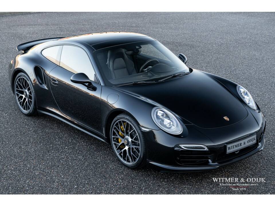 Image 7/34 of Porsche 911 Turbo S (2015)