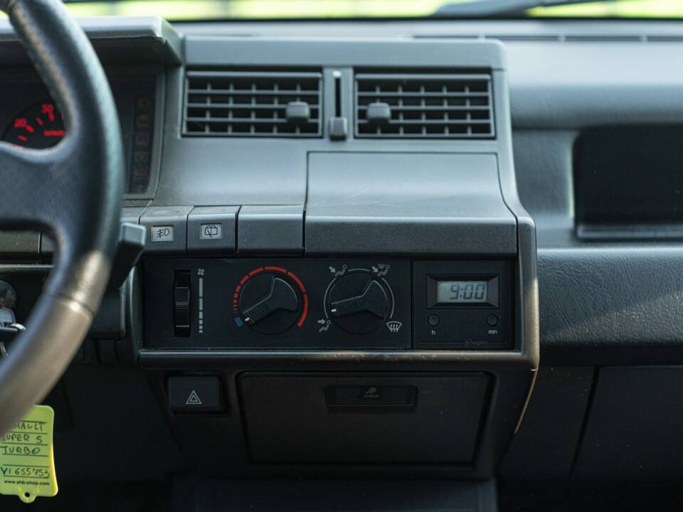 Bild 34/50 von Renault R 5 GT Turbo (1986)