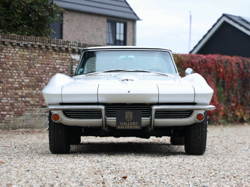 Imagen 4/50 de Chevrolet Corvette Sting Ray Convertible (1964)