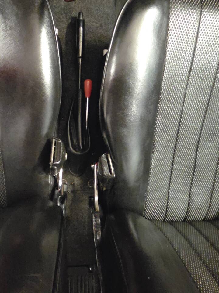 Image 34/79 of Porsche 912 (1969)