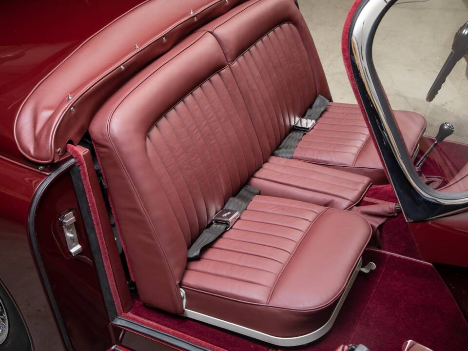 Afbeelding 21/34 van Jaguar XK 150 3.4 S OTS (1958)