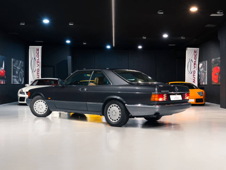Bild 6/37 von Mercedes-Benz 560 SEC (1990)