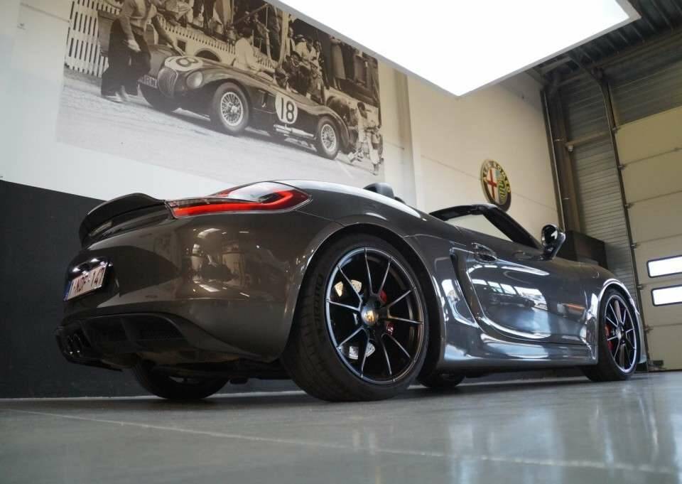 Image 46/50 of Porsche Boxster Spyder (2016)