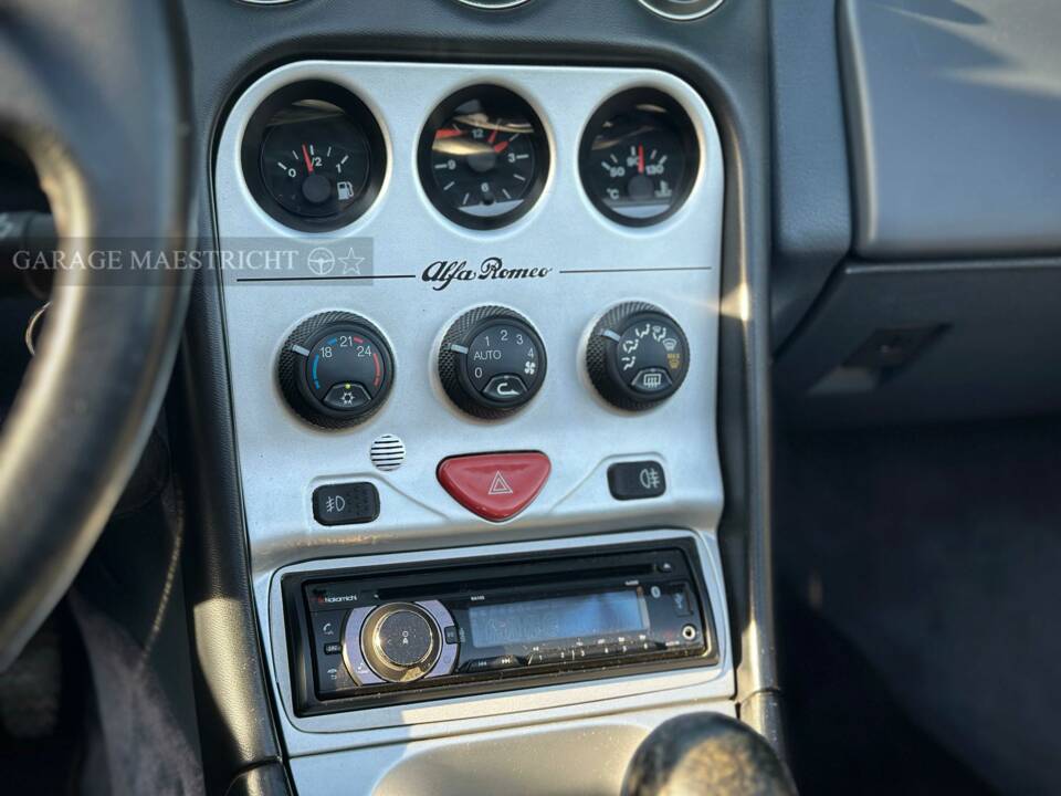 Bild 49/98 von Alfa Romeo Spider 2.0 Twin Spark (1999)