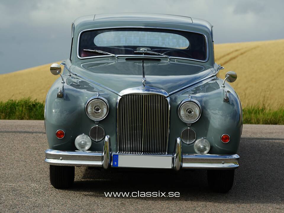 Image 5/25 of Jaguar Mk VIII (1958)
