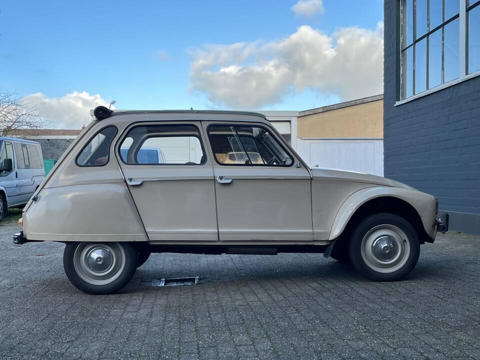 Bild 10/62 von Citroën Dyane (1975)