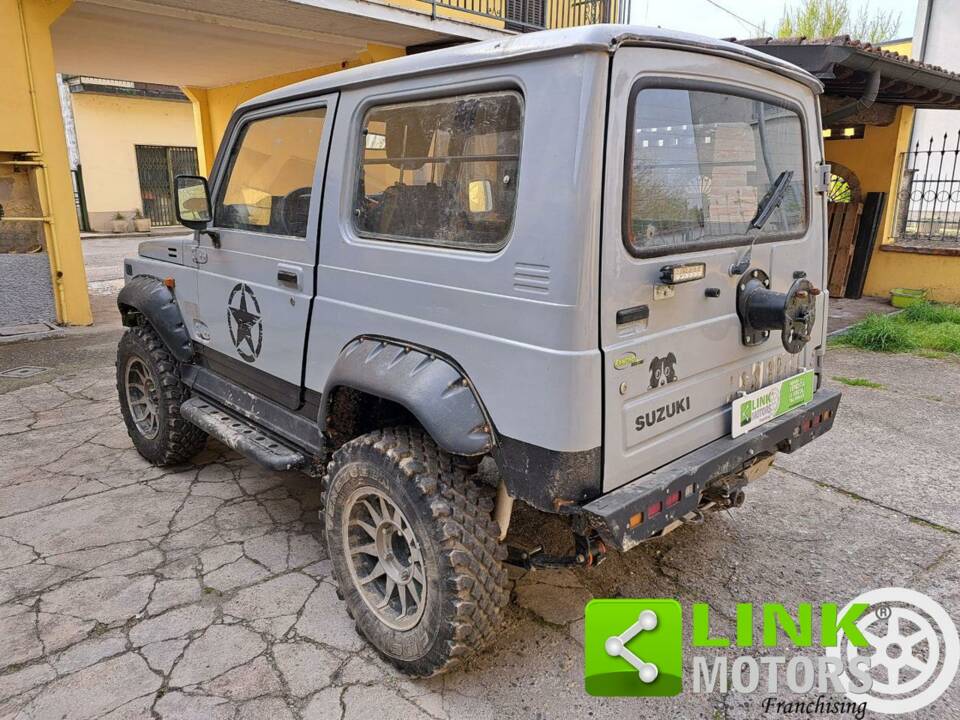 Bild 7/8 von Suzuki SJ 413 (1988)