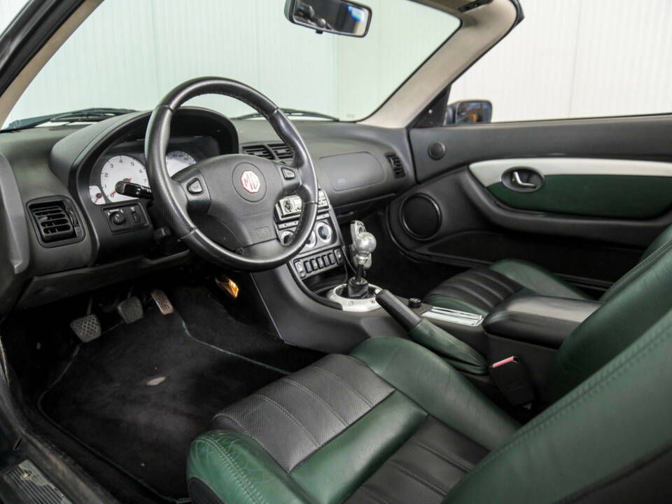 Bild 11/50 von MG F 1.8i (2000)