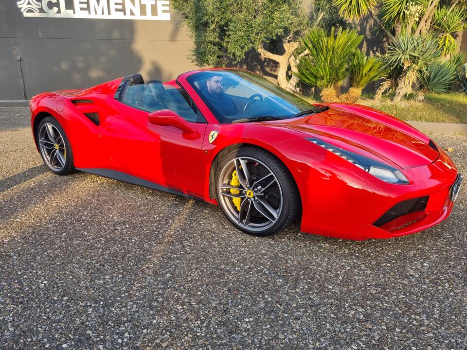 Bild 1/7 von Ferrari 488 Spider (2018)