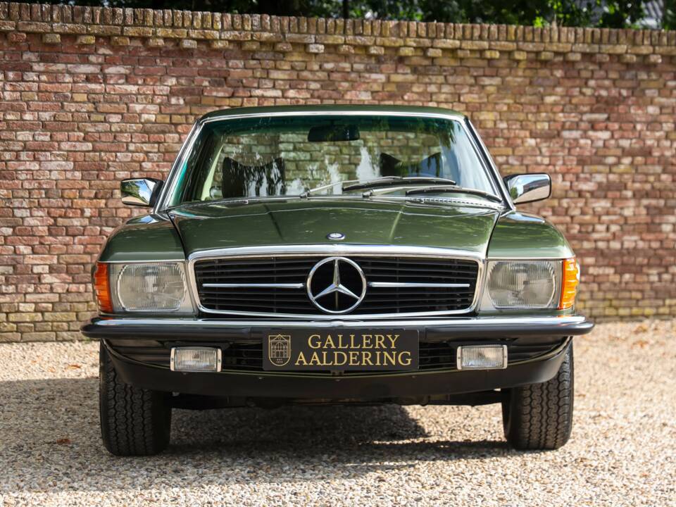 Image 7/50 de Mercedes-Benz 280 SLC (1976)