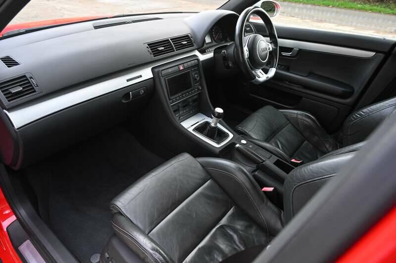 Image 47/50 of Audi RS4 (2006)