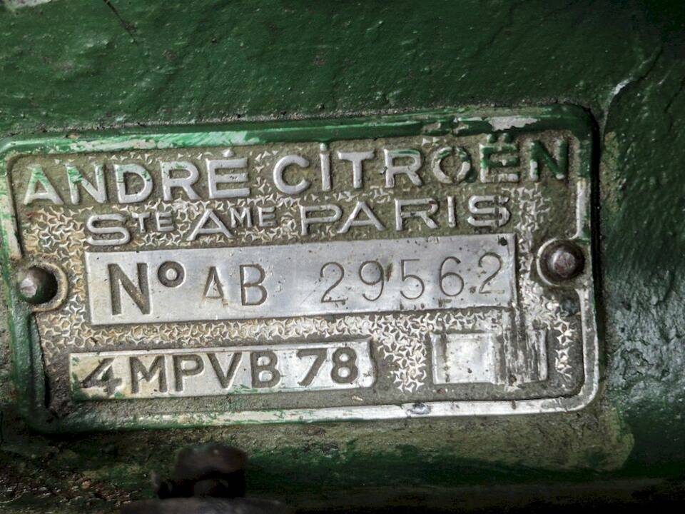 Image 47/47 of Citroën Traction Avant 11 BL (1955)