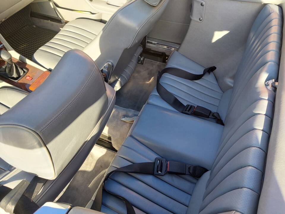 Imagen 13/15 de Mercedes-Benz 300 SL (1987)