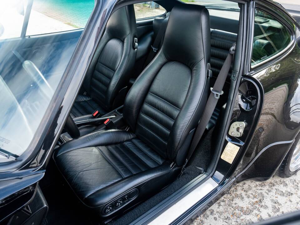 Bild 27/33 von Porsche 911 Turbo 3.6 (1993)