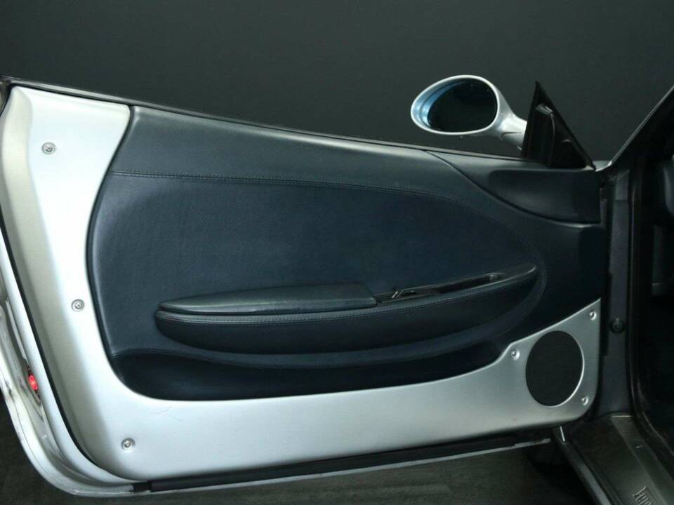 Immagine 10/50 di Ferrari 360 Spider (2003)
