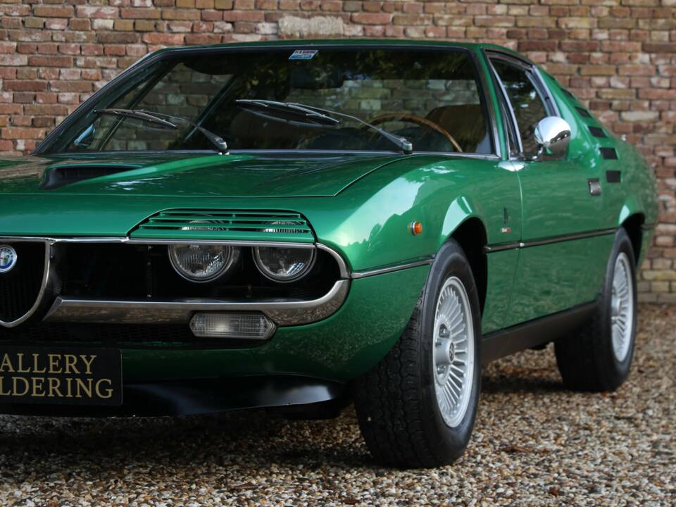 Image 19/50 of Alfa Romeo Montreal (1973)