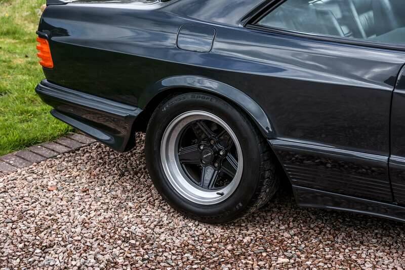 Image 28/50 of Mercedes-Benz 560 SEC 6.0 AMG (1989)