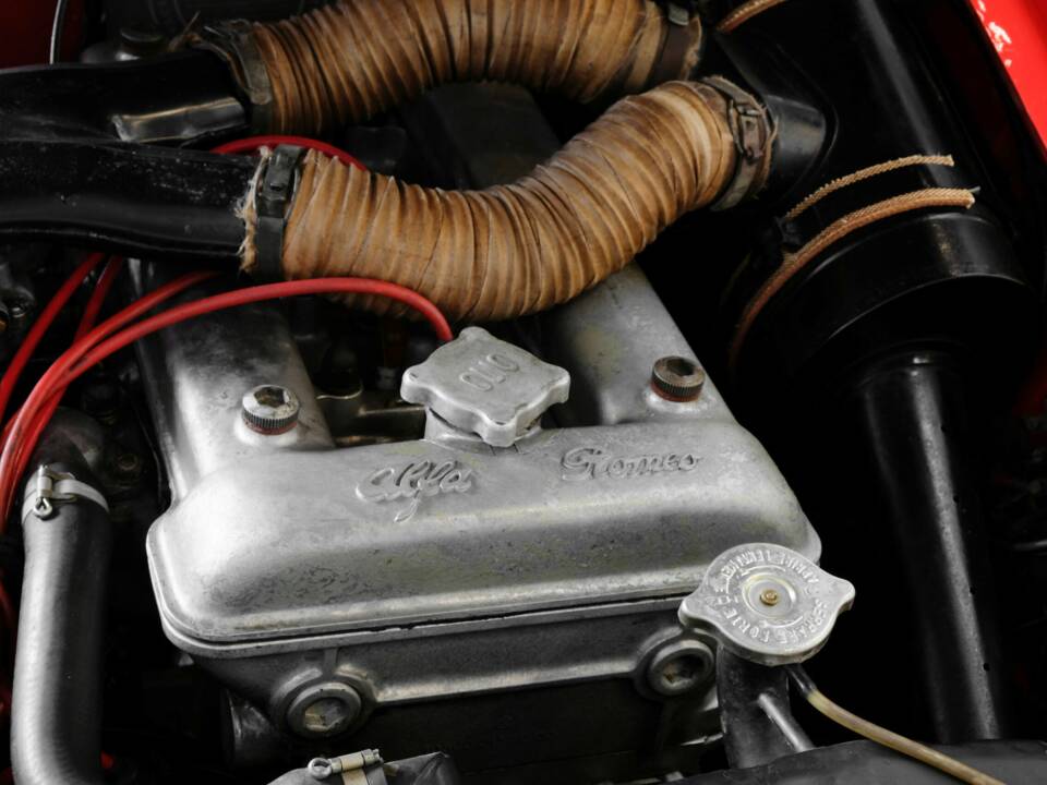 Afbeelding 30/46 van Alfa Romeo Giulia 1600 Spider (1963)