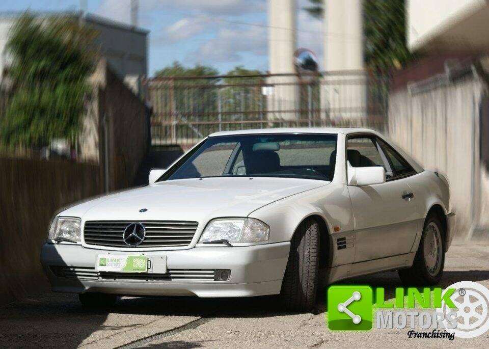 Image 6/10 de Mercedes-Benz 300 SL-24 (1989)