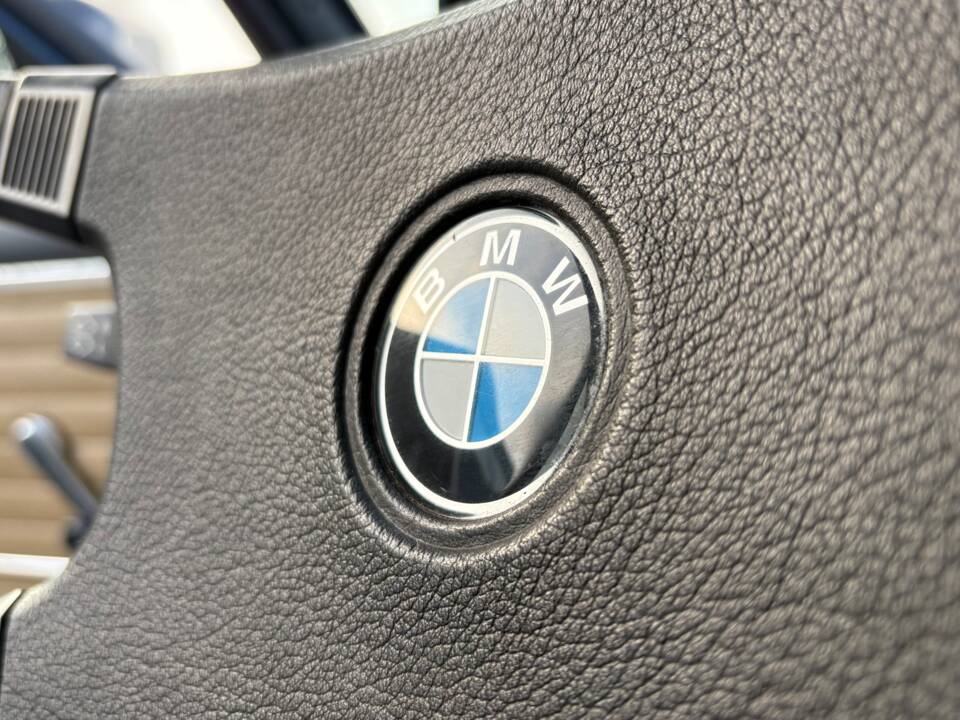 Bild 13/30 von BMW 518 (1980)