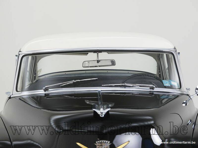 Image 10/15 of Cadillac 60 Special Fleetwood (1953)
