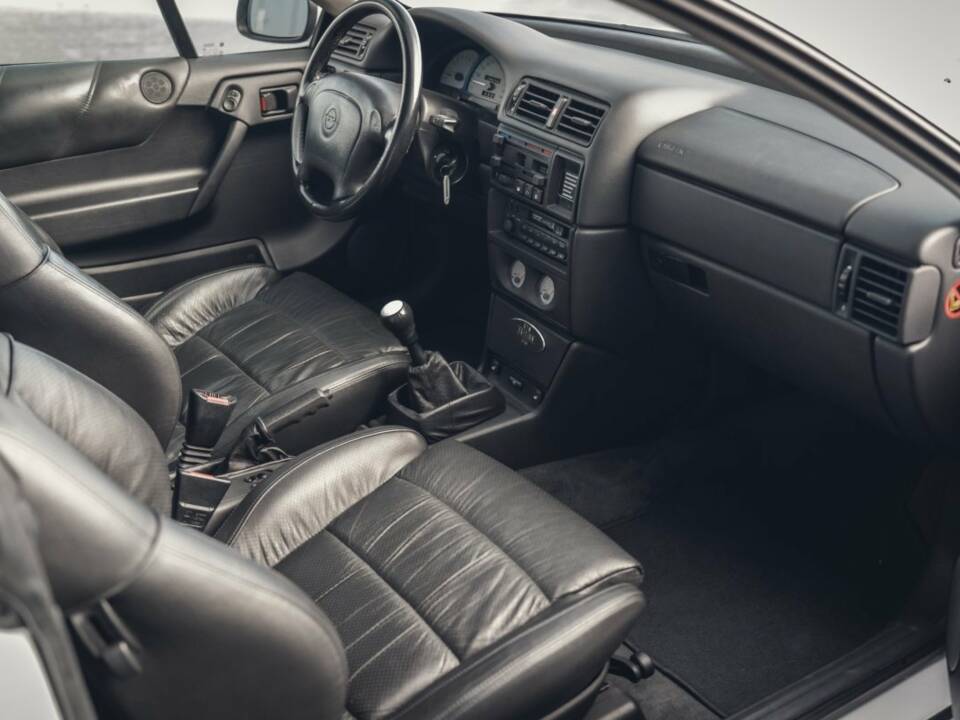 Image 5/15 of Opel Calibra V6 (1995)
