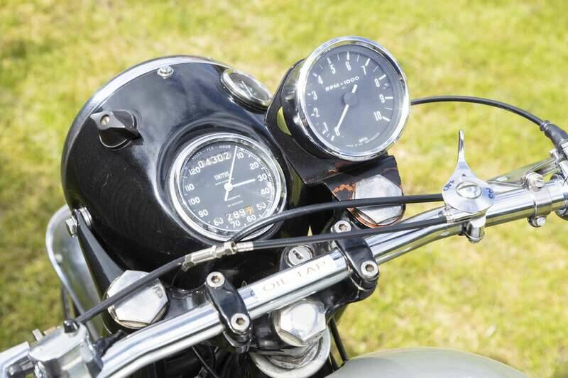 Immagine 21/39 di Norton 650 SS (1964)