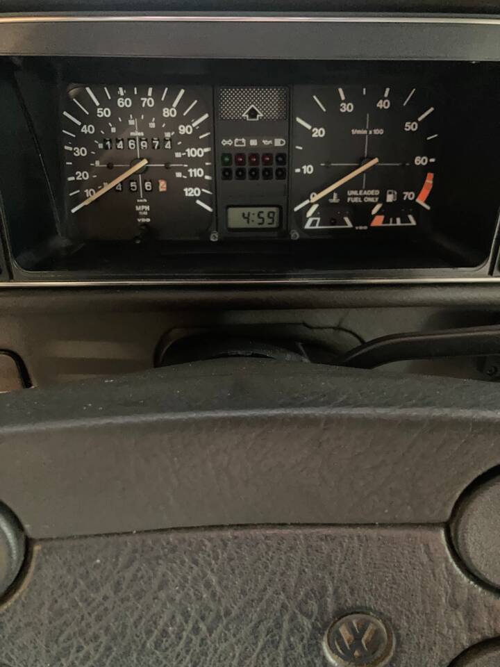 Immagine 9/10 di Volkswagen Golf I Cabrio GLi 1.8 (1986)