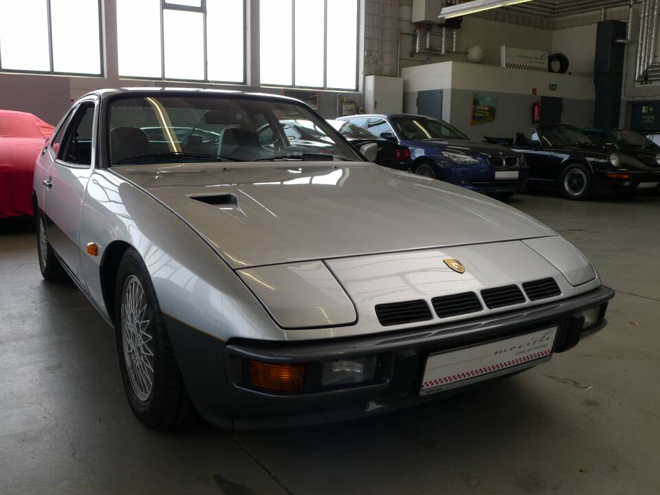 Bild 31/32 von Porsche 924 Turbo (1979)