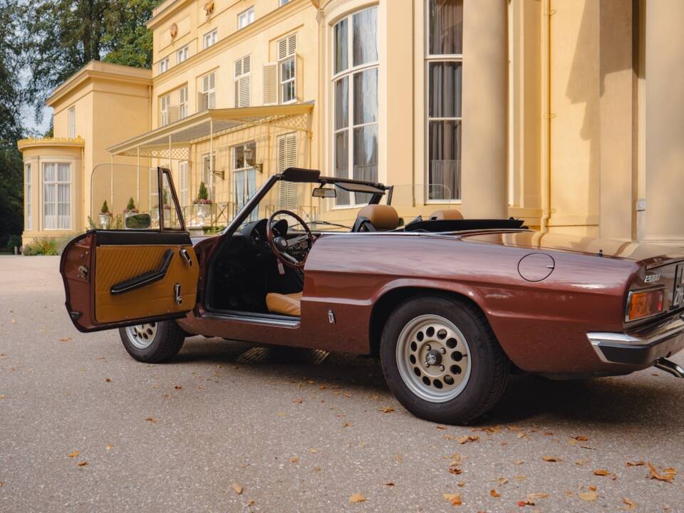 Imagen 6/34 de Alfa Romeo 2000 Spider Veloce (1980)