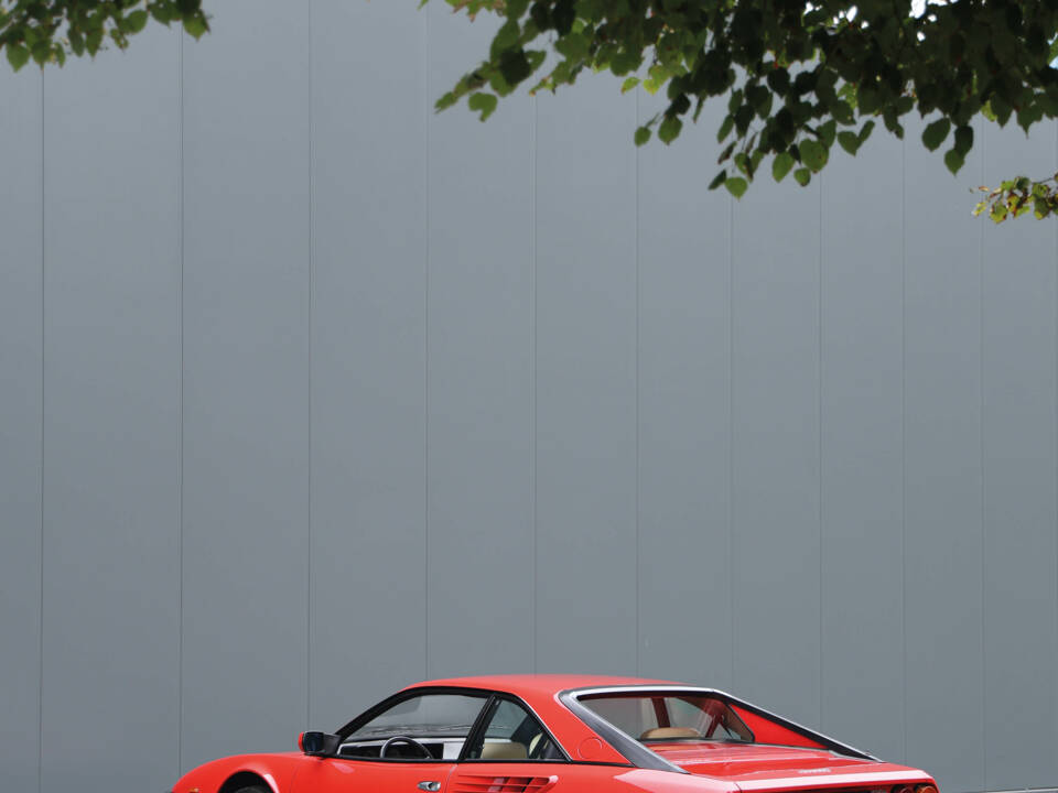 Image 33/65 of Ferrari Mondial Quattrovalvole (1984)