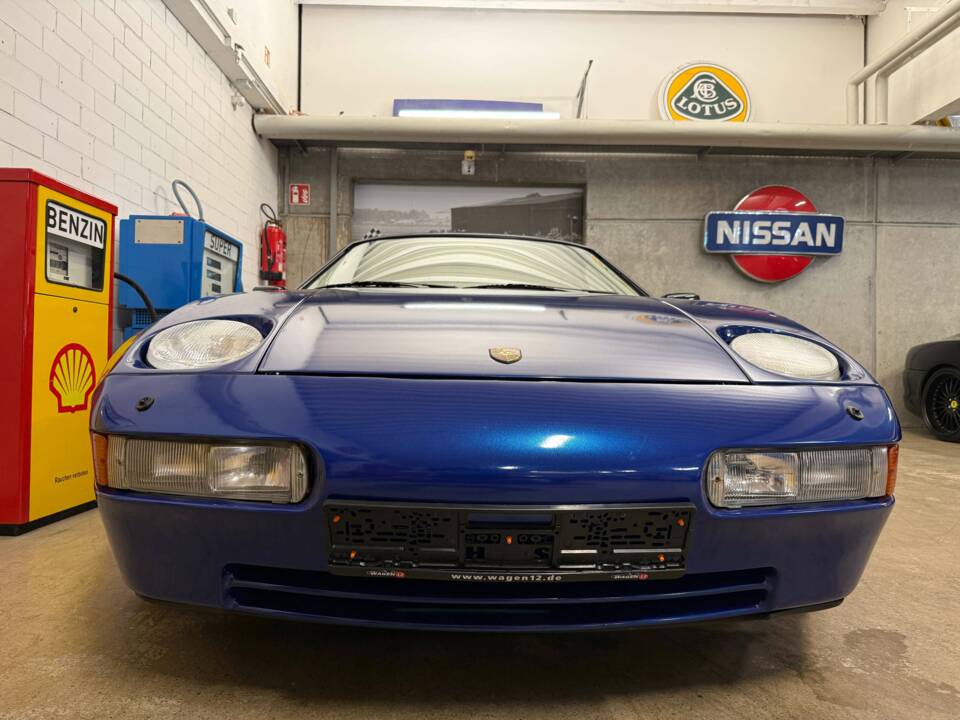 Bild 3/17 von Porsche 928 S4 (1990)