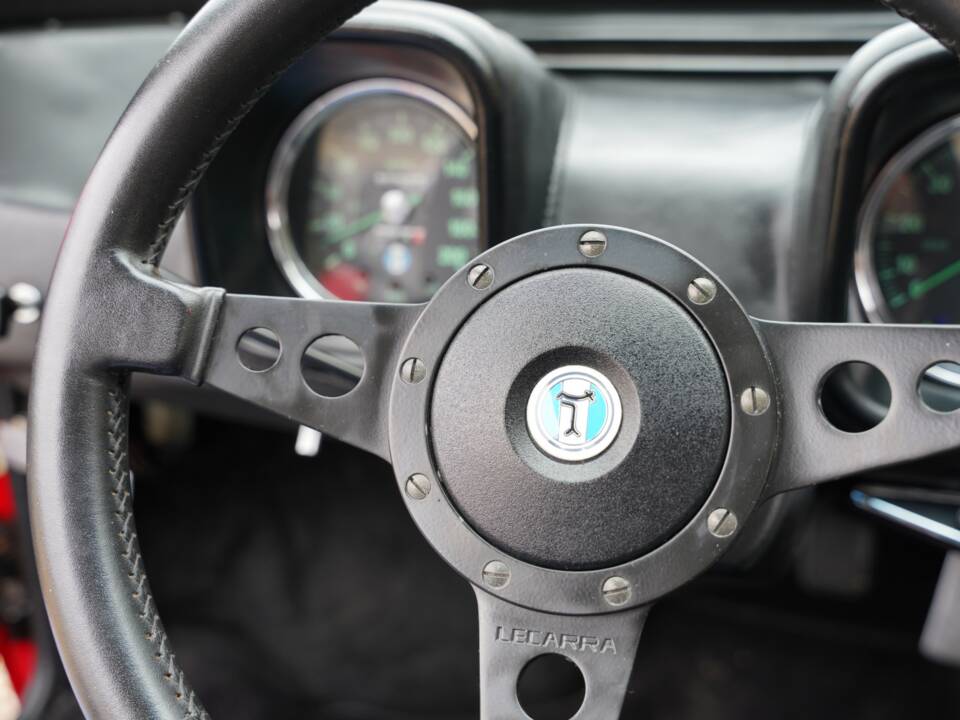 Image 11/50 of De Tomaso Pantera (1972)