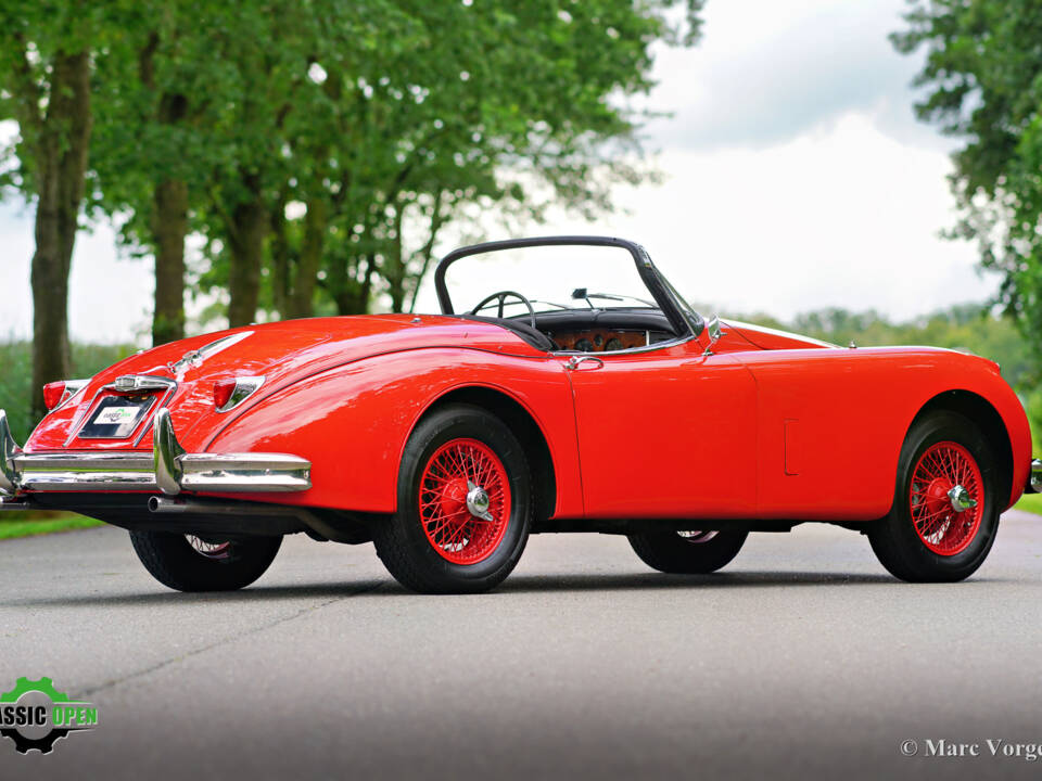 Afbeelding 42/50 van Jaguar XK 150 OTS (1958)