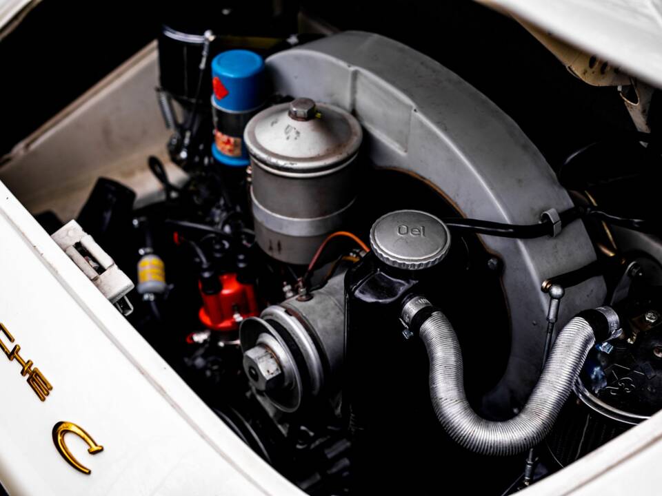 Immagine 39/50 di Porsche 356 C 1600 (1964)