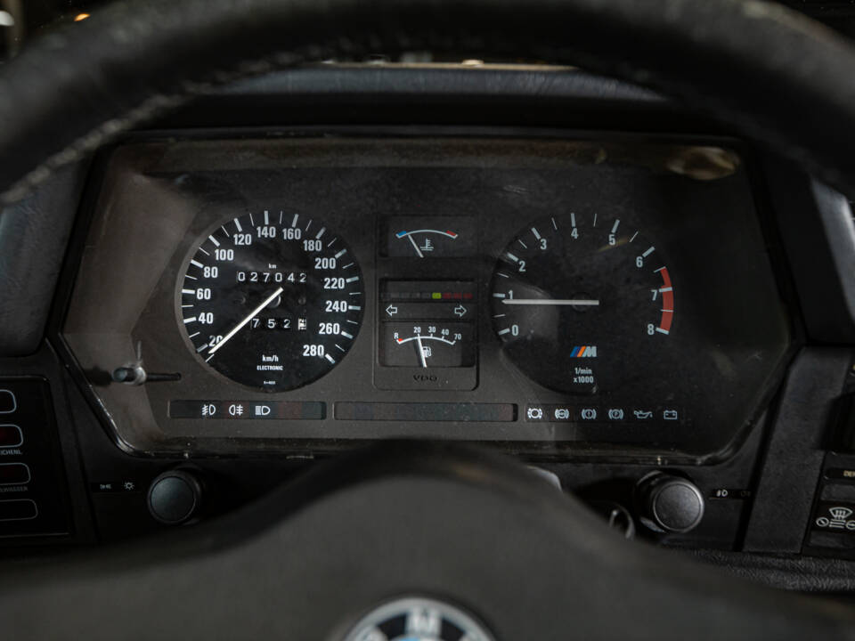 Immagine 19/26 di BMW M 635 CSi (1985)