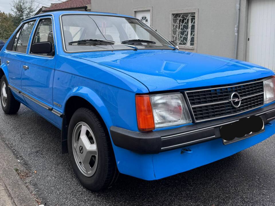 Immagine 6/6 di Opel Kadett 1,2 LS (1982)
