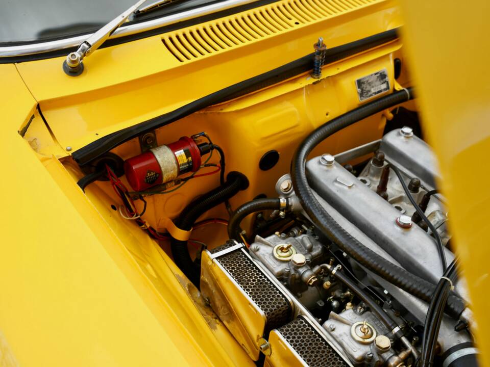 Afbeelding 31/50 van Alfa Romeo Giulia 1600 Sprint GT (1965)