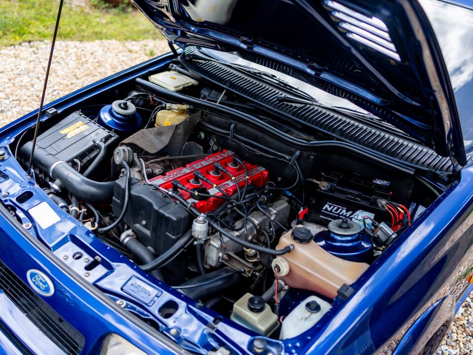 Immagine 21/26 di Ford Sierra Cosworth (1986)
