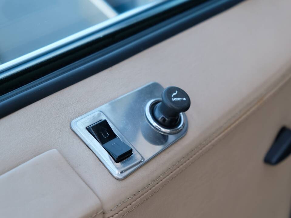 Image 39/69 of Citroën CX 25 Prestige (1984)