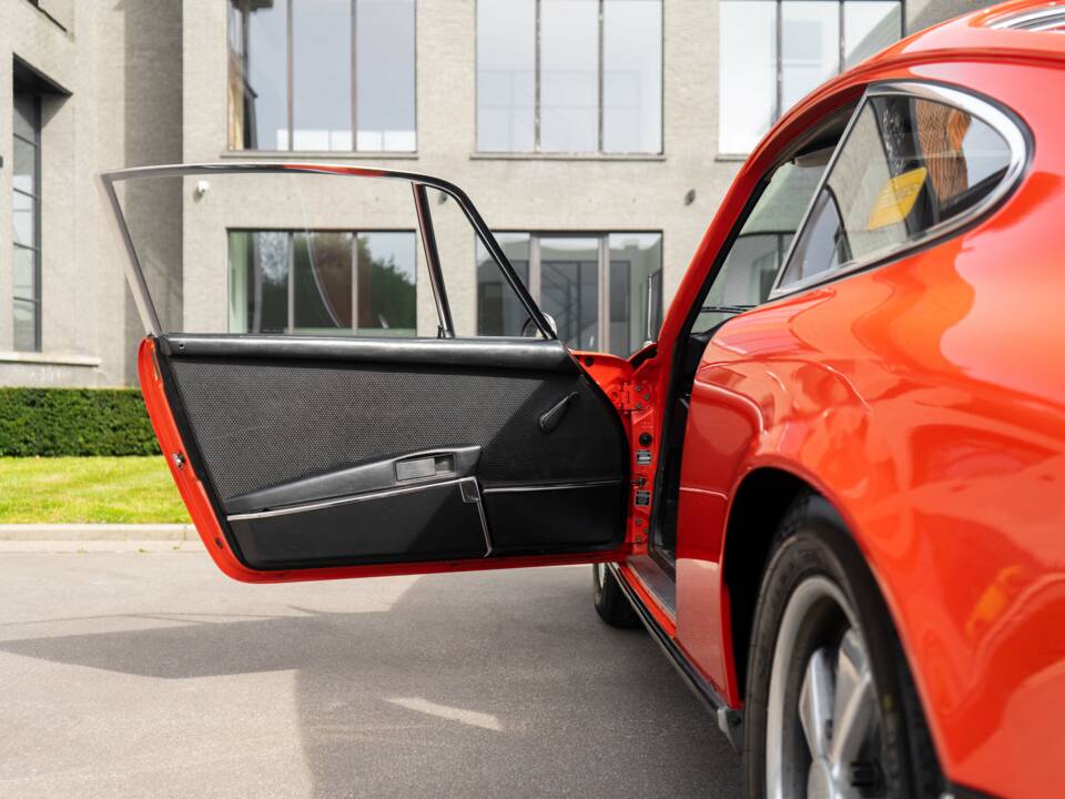 Image 21/28 of Porsche 911 2.0 S (1969)